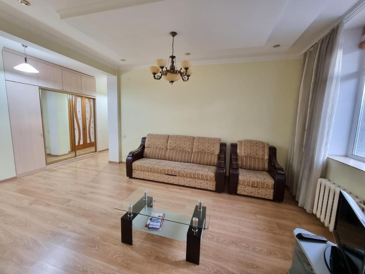 Stefan Cel Mare Boulevard Ultracentral Apartments In The Center Kiszyniów Zewnętrze zdjęcie