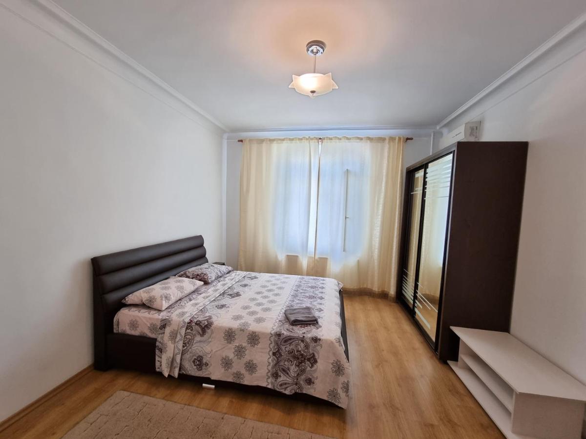 Stefan Cel Mare Boulevard Ultracentral Apartments In The Center Kiszyniów Zewnętrze zdjęcie